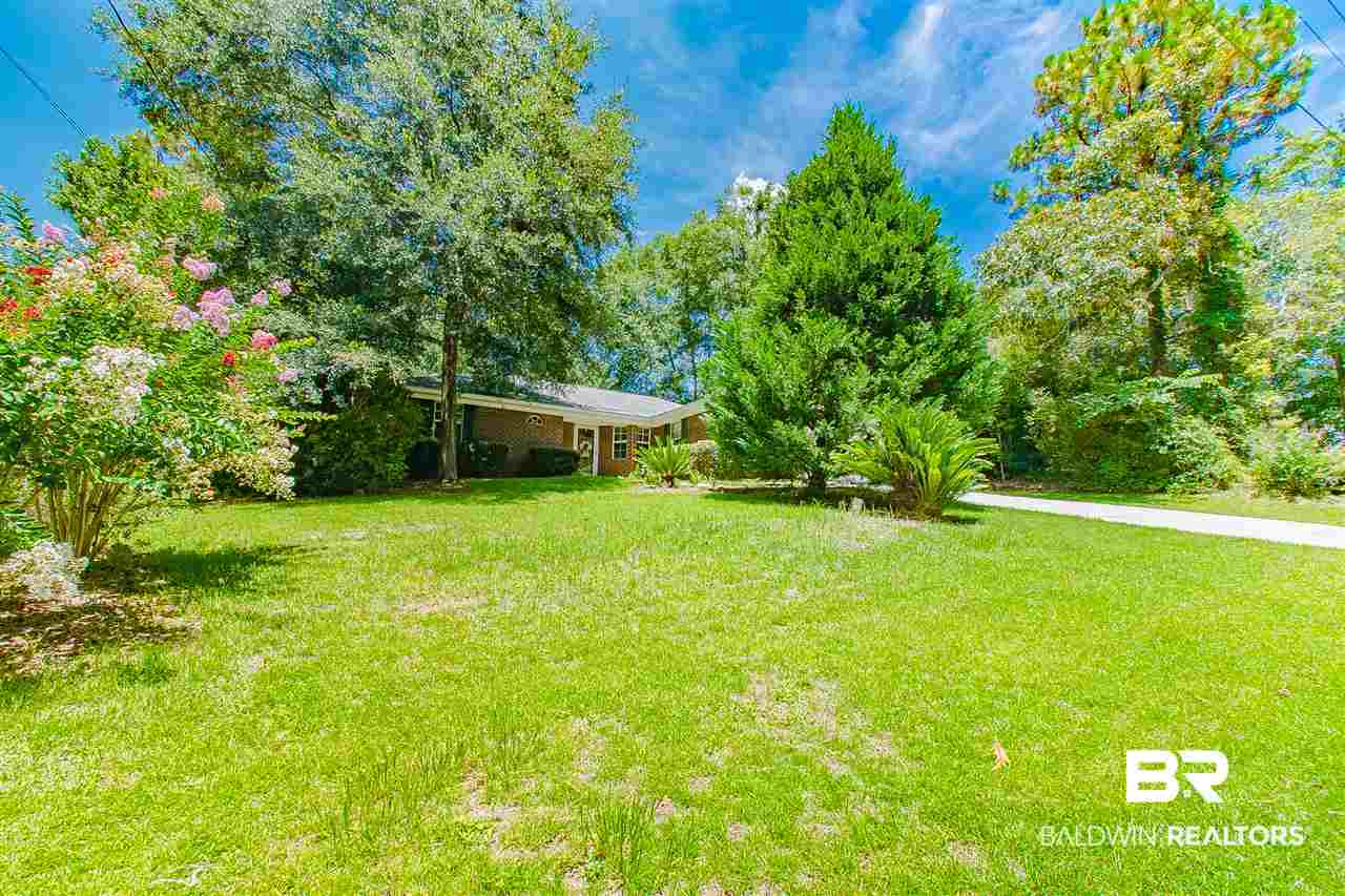 200 Lakeview Loop Daphne, AL 36526 - Photo 3 of 37