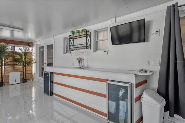 $489,500 | 6305 South Selbourne Avenue, Tampa, FL 33611