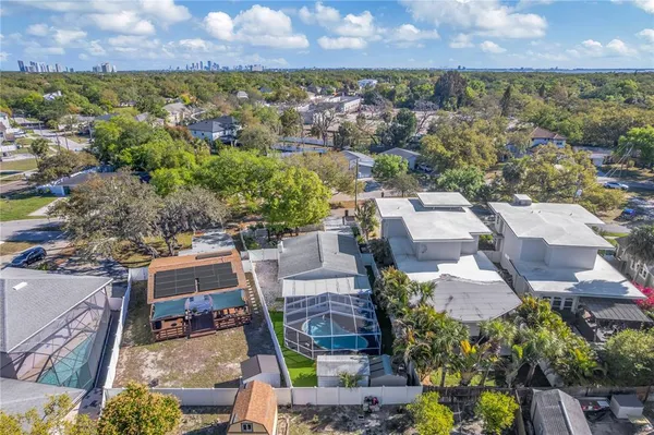 $489,500 | 6305 South Selbourne Avenue, Tampa, FL 33611