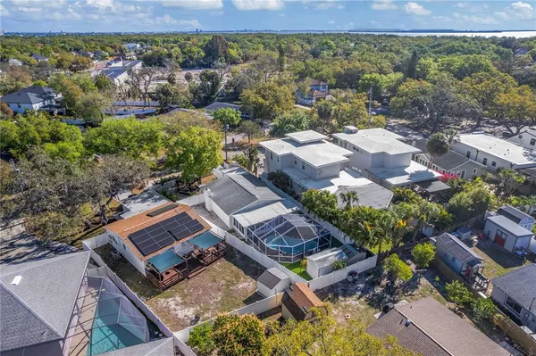 $489,500 | 6305 South Selbourne Avenue, Tampa, FL 33611