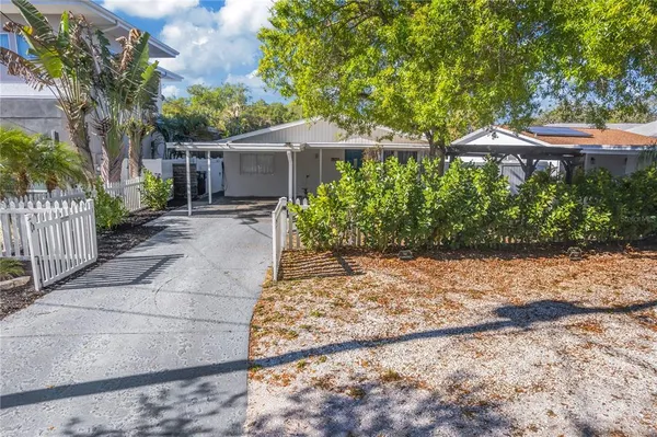 $489,500 | 6305 South Selbourne Avenue, Tampa, FL 33611