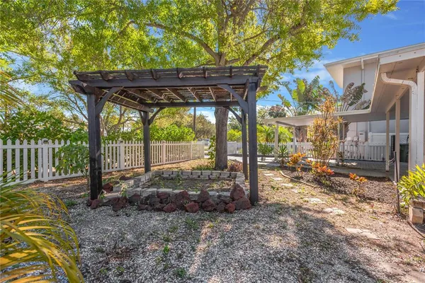 $489,500 | 6305 South Selbourne Avenue, Tampa, FL 33611