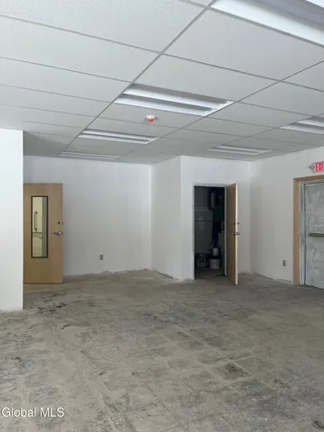 $22 | 282 Middletown Road, Waterford, NY 12188