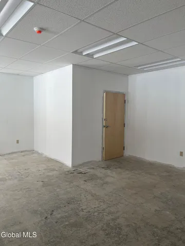 $22 | 282 Middletown Road, Waterford, NY 12188