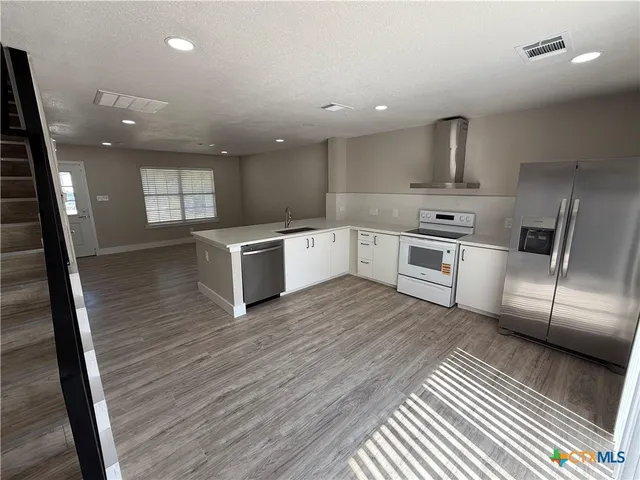 $1,800 | 625 Alabama Street, San Marcos, TX 78666