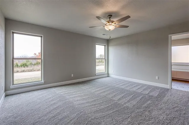 $419,700 | 26571 West 83rd Terrace, Lenexa, KS 66227