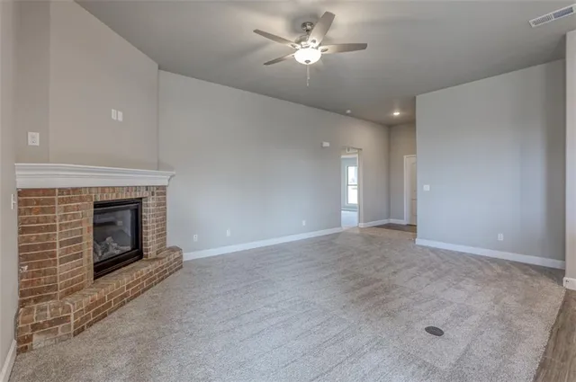 $419,700 | 26571 West 83rd Terrace, Lenexa, KS 66227