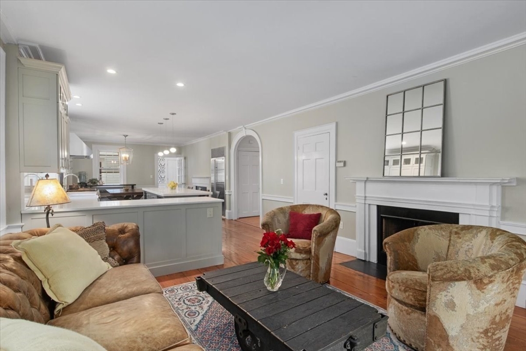 663 Main Street Medfield, MA 02052 - Photo 12 of 42