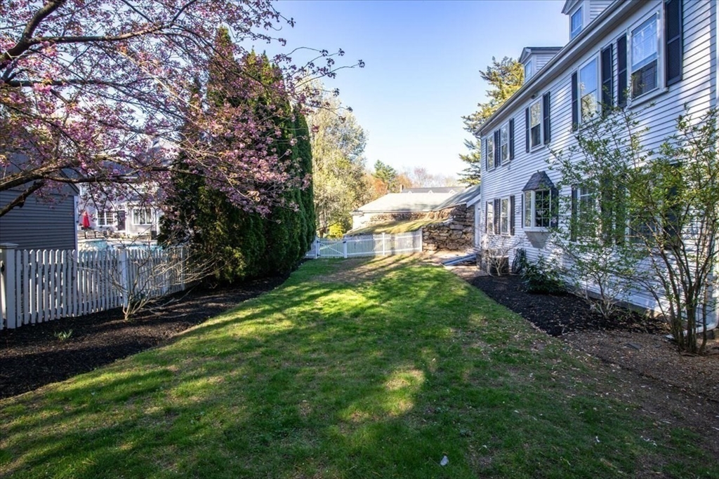 663 Main Street Medfield, MA 02052 - Photo 35 of 42