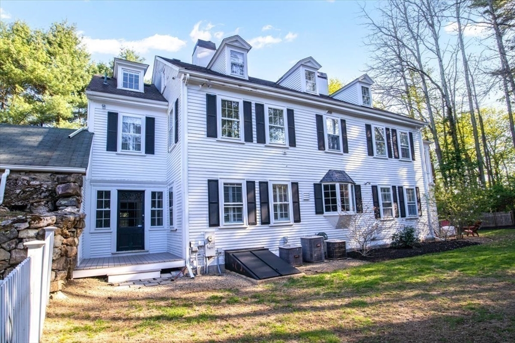 663 Main Street Medfield, MA 02052 - Photo 36 of 42