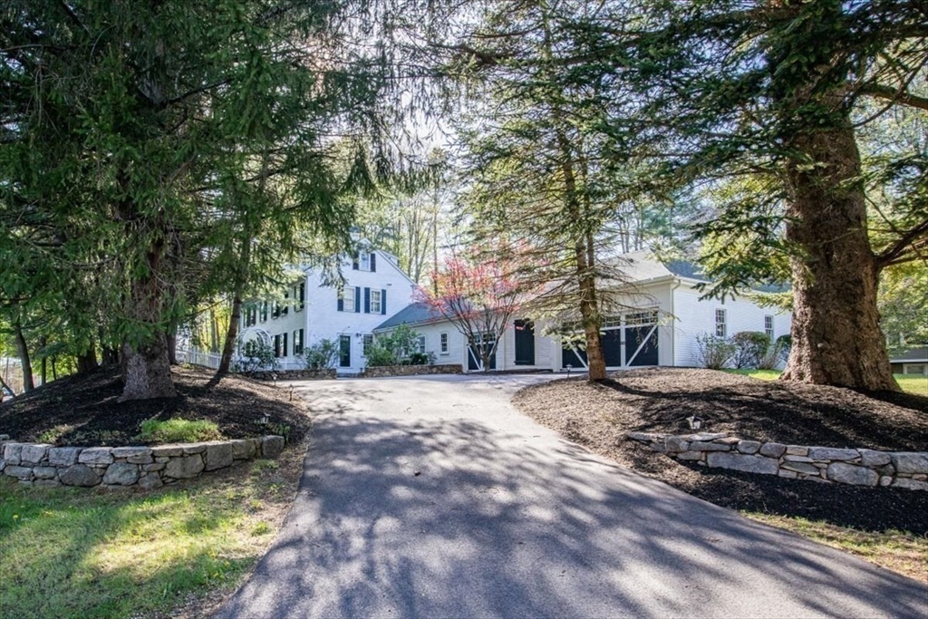 663 Main Street Medfield, MA 02052 - Photo 37 of 42