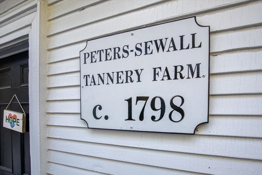 663 Main Street Medfield, MA 02052 - Photo 6 of 42