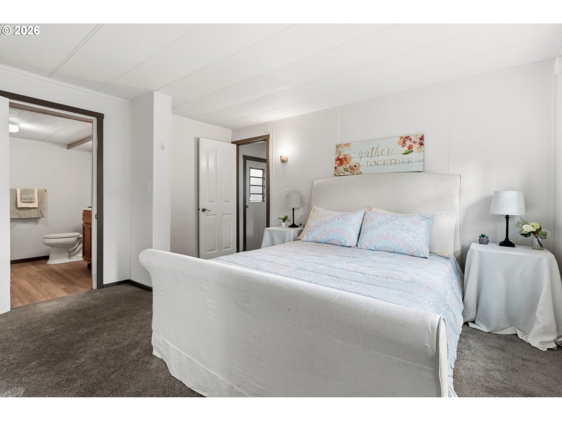 205 South 54th Street, Unit 76 Springfield, OR 97478 - Photo 15 of 41 Primary Bedroom