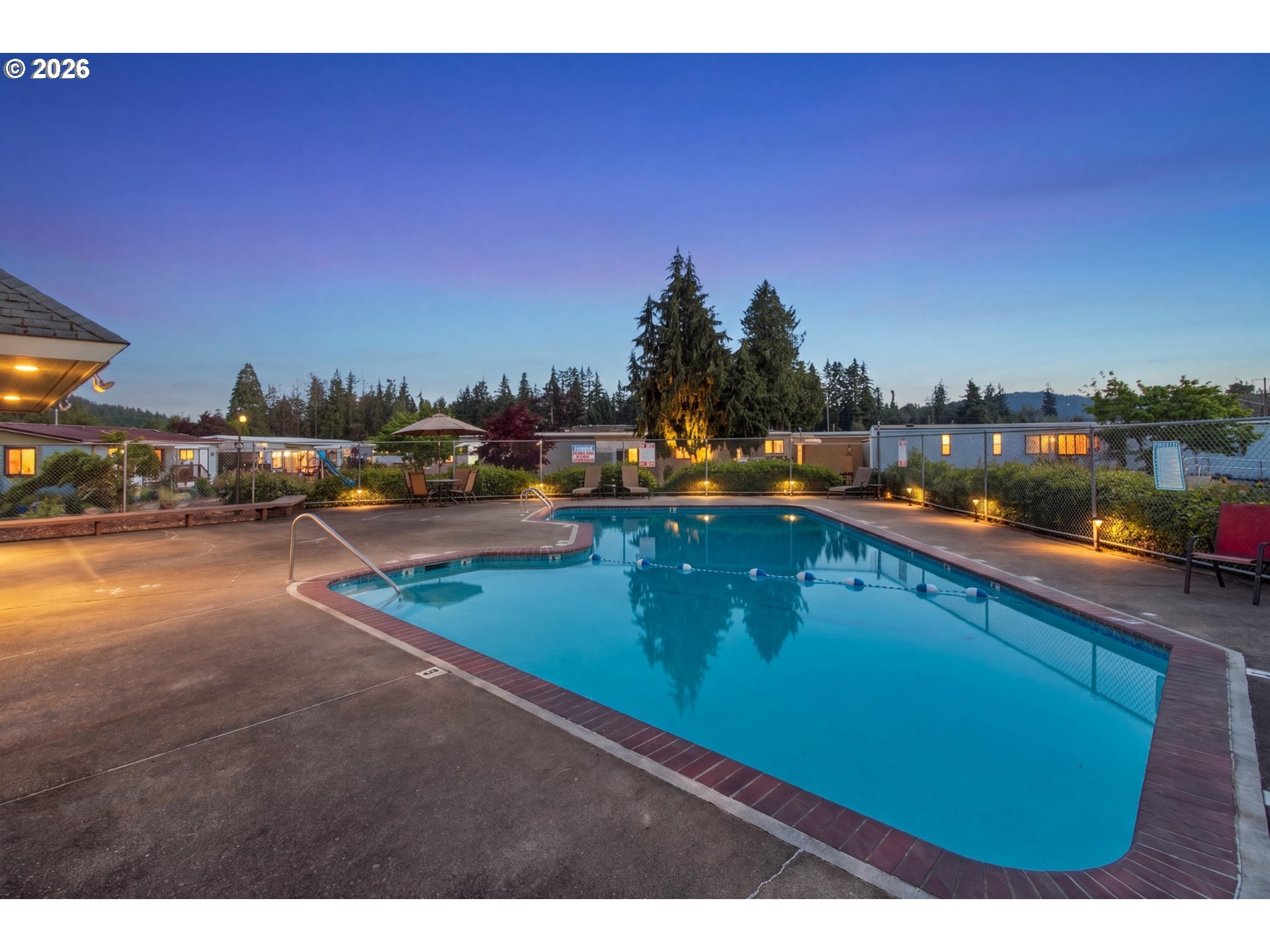 205 South 54th Street, Unit 76 Springfield, OR 97478 - Photo 32 of 41 Community Pool