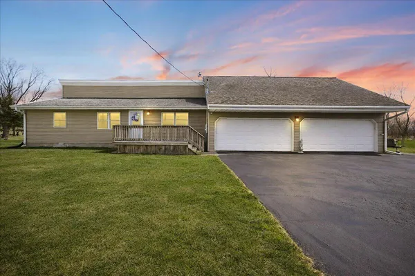 $534,900 | 18311 Clark Street, Lowell, IN 46356