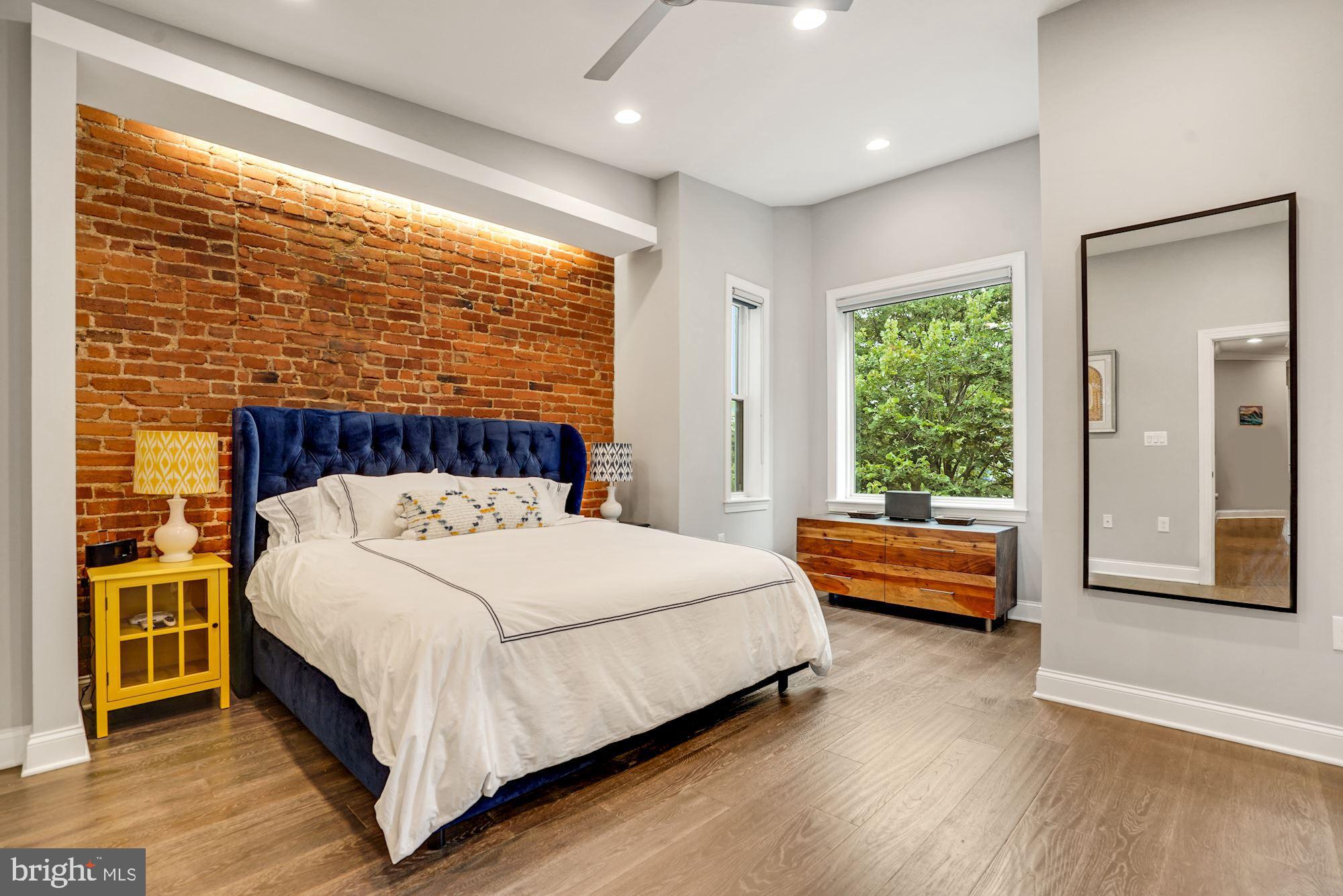 403 R Street Northwest Washington, DC 20001 - Photo 12 of 27