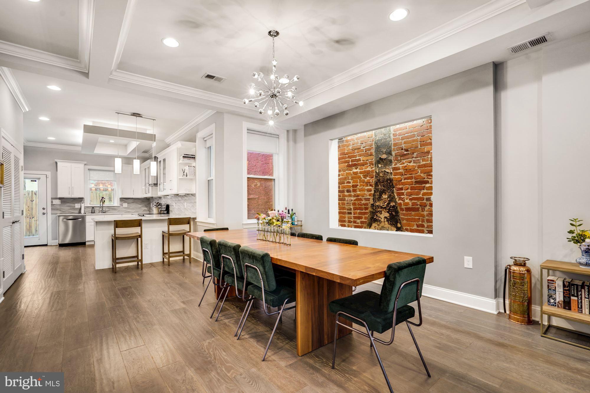 403 R Street Northwest Washington, DC 20001 - Photo 5 of 27