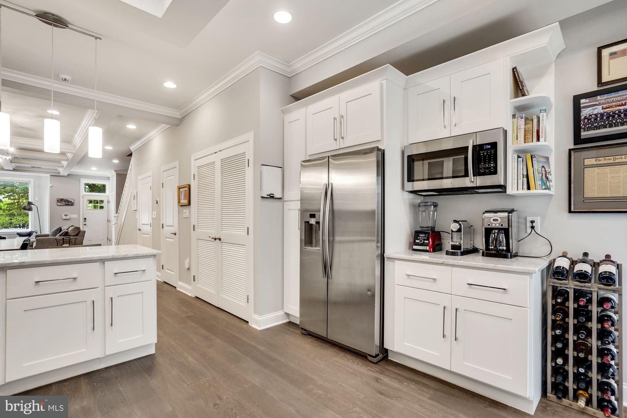 403 R Street Northwest Washington, DC 20001 - Photo 10 of 27