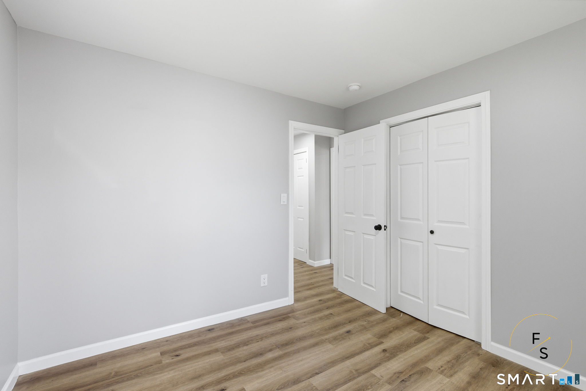 65 Broad Street Manchester, CT 06042 - Photo 18 of 40 a view of an empty room