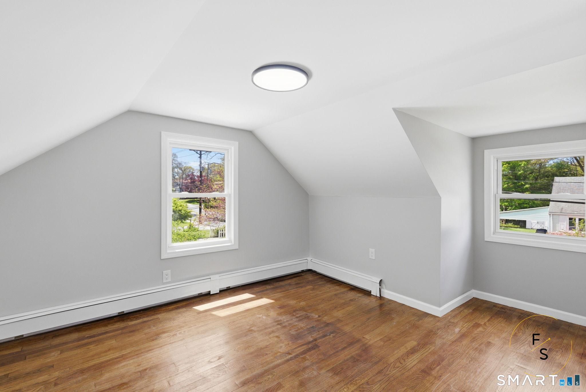 65 Broad Street Manchester, CT 06042 - Photo 20 of 40 an empty room with a window