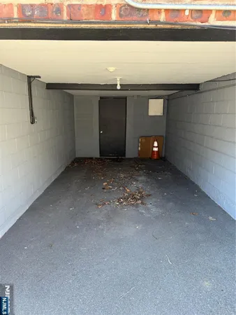 $2,150 | 1624 Valley Street, Unit 2B, Fort Lee, NJ 07024