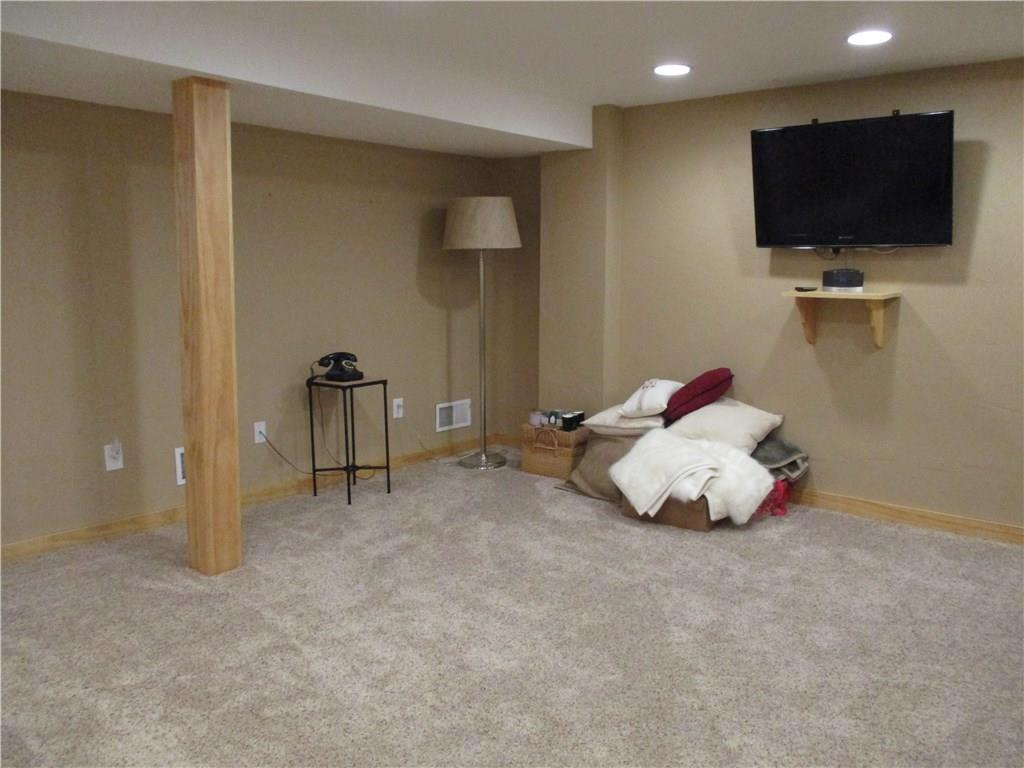 107 Washington Road Forest Hills, PA 15221 - Photo 20 of 23 Gallery Image 20