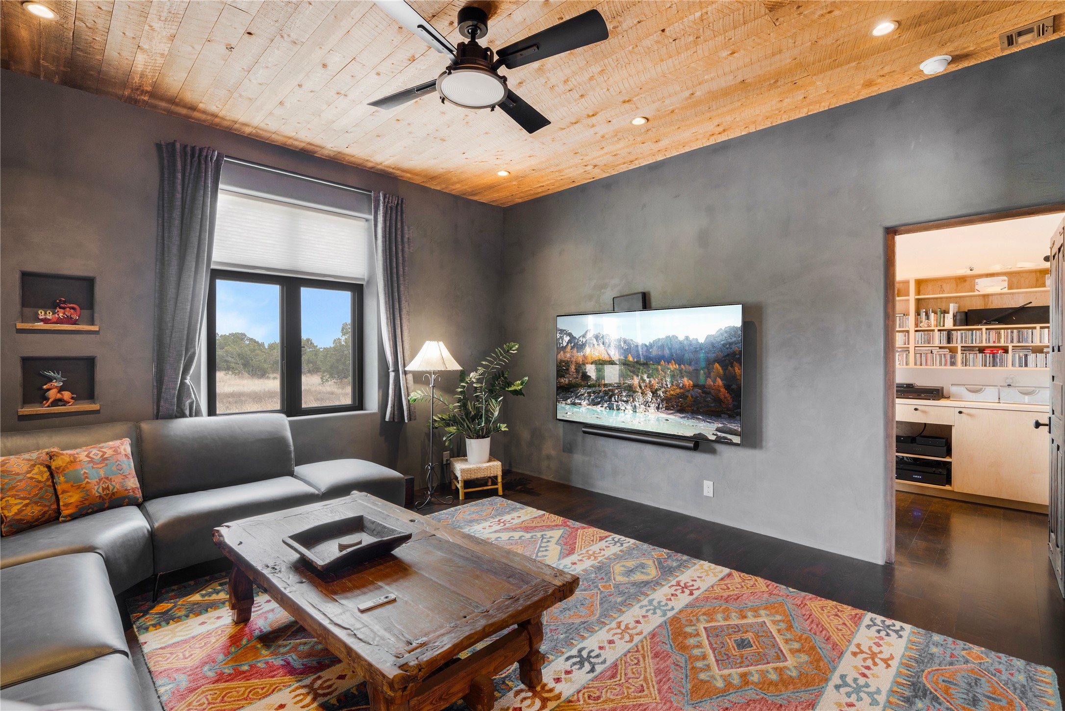 86 Droege Road Santa Fe, NM 87508 - Photo 17 of 37 Den