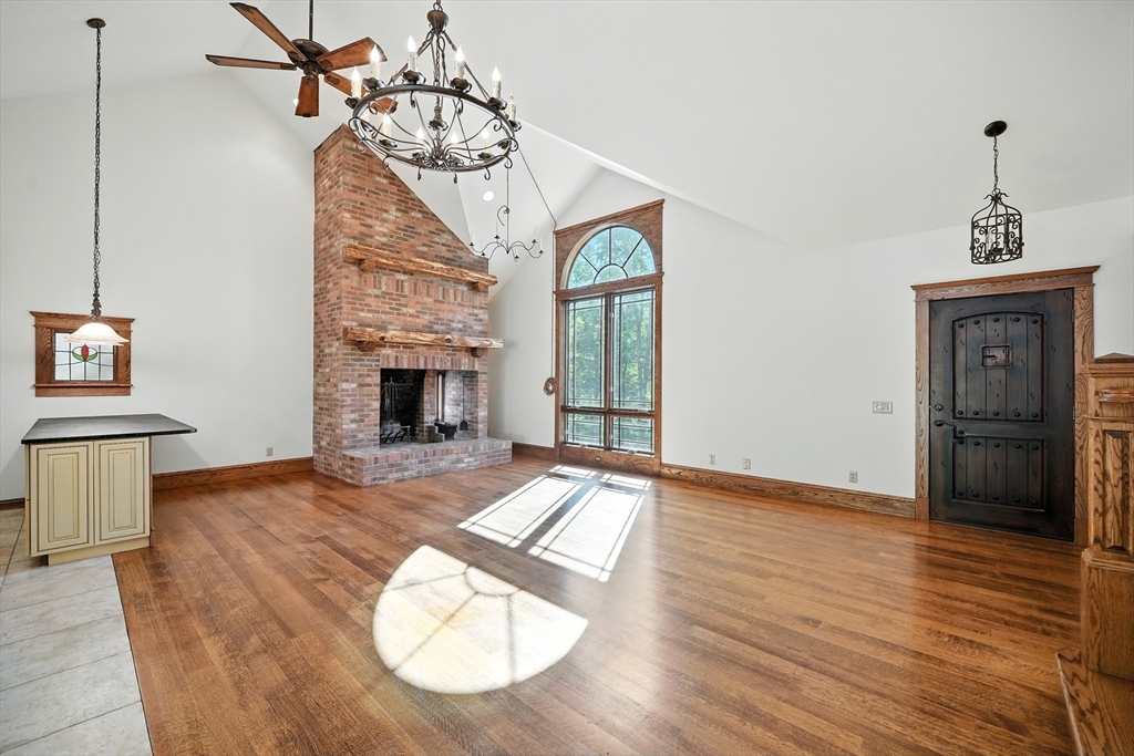 211 Butler Road Monson, MA 01057 - Photo 8 of 42