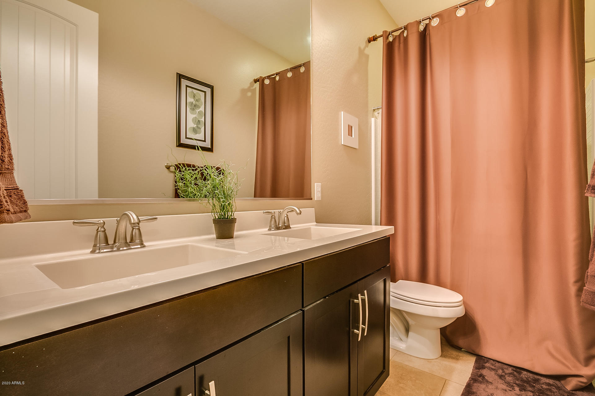 883 East Hampton Lane Gilbert, AZ 85295 - Photo 16 of 28 Hampton - 17