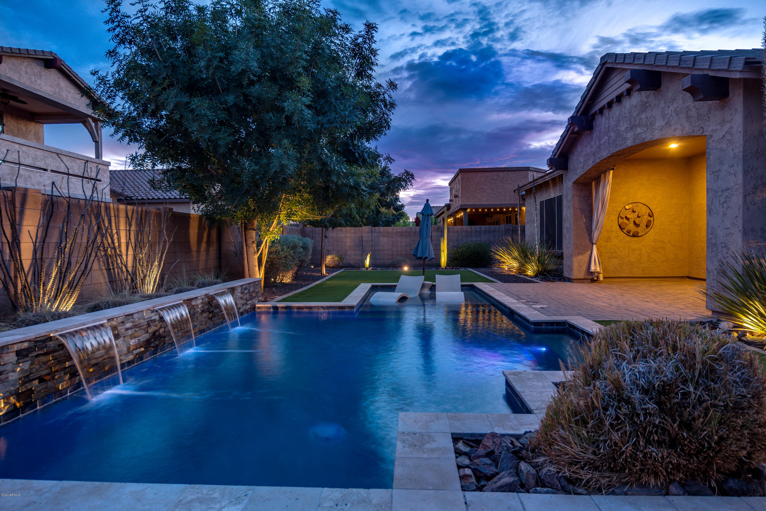 883 East Hampton Lane Gilbert, AZ 85295 - Photo 23 of 28 883-E-Hampton-12