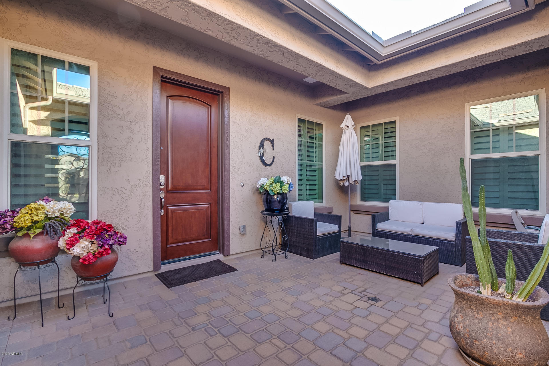 883 East Hampton Lane Gilbert, AZ 85295 - Photo 3 of 28 Hampton - 05