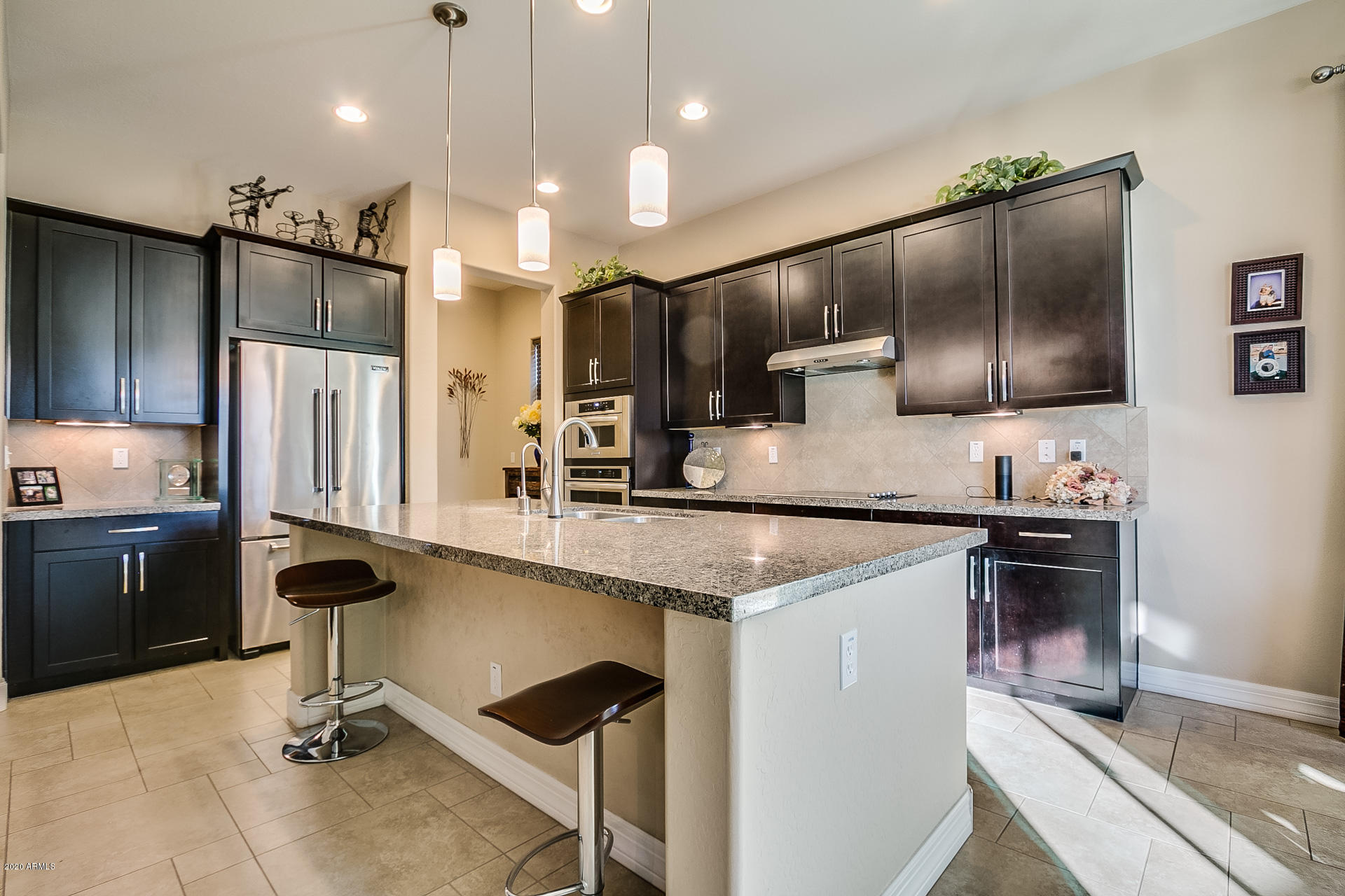883 East Hampton Lane Gilbert, AZ 85295 - Photo 10 of 28 Hampton - 33