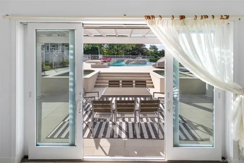 $9,995,000 | 1 Osprey Court, Belle Terre, NY 11777