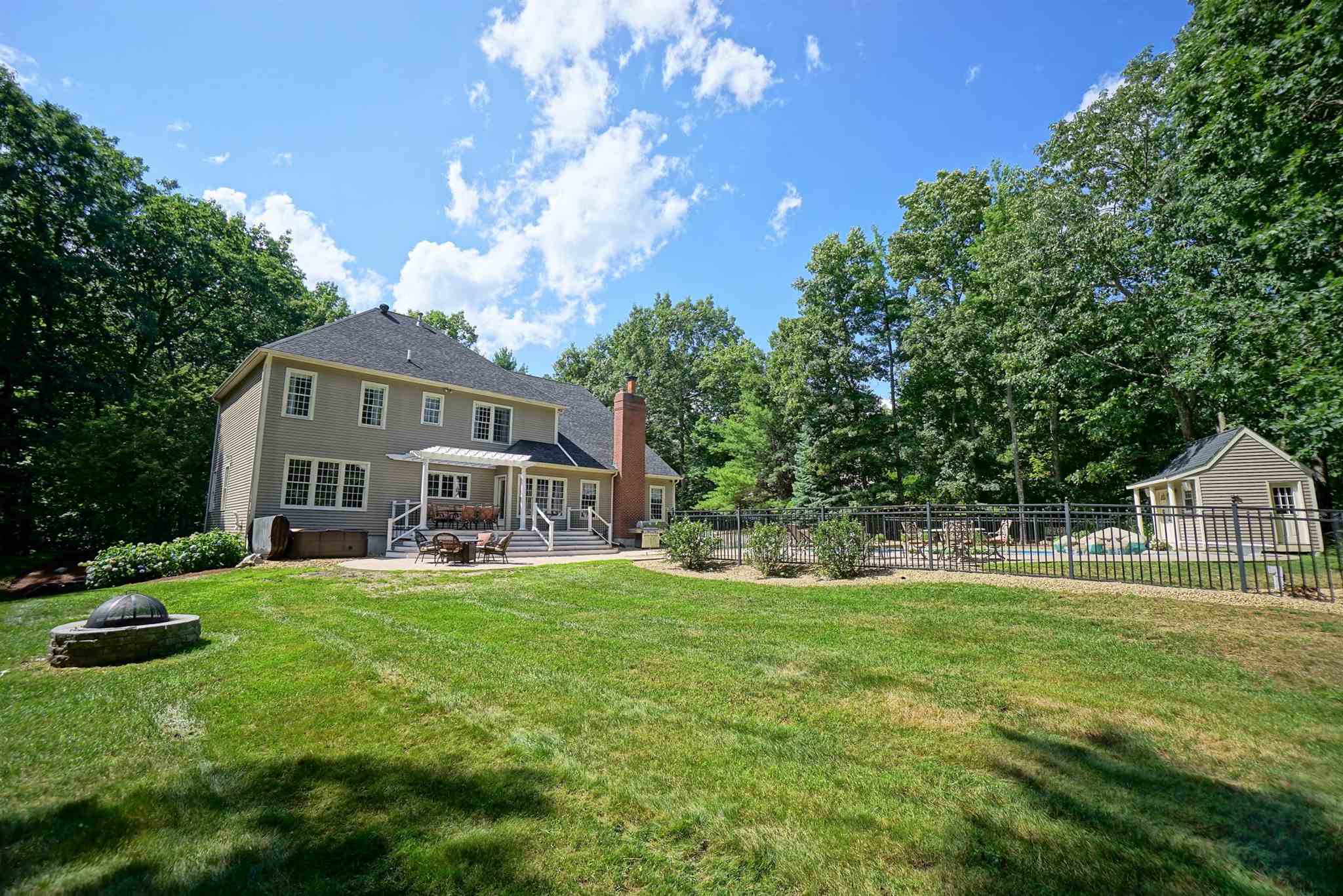 3 Bayberry Road Windham, NH 03087 - Photo 2 of 40
