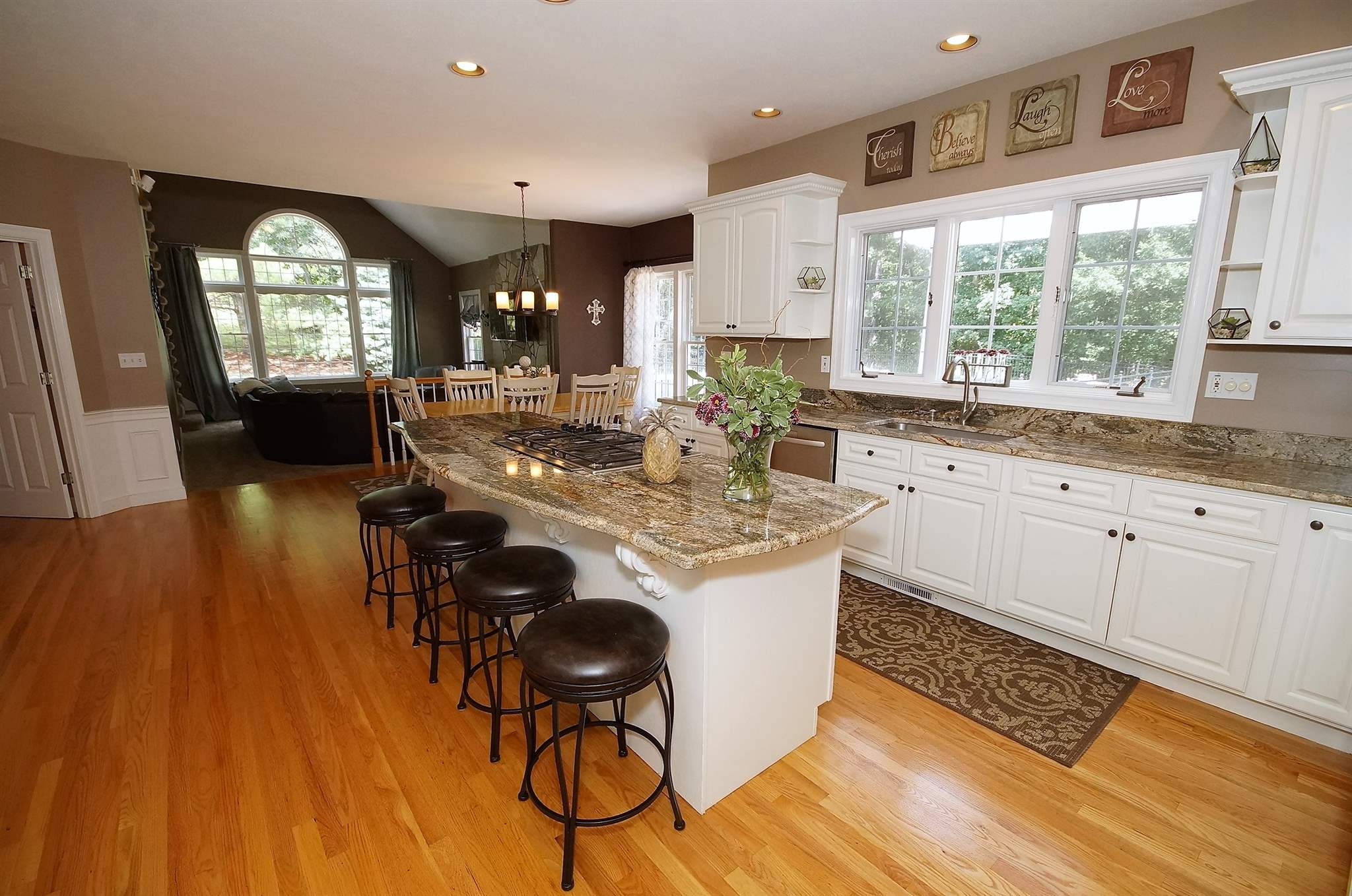 3 Bayberry Road Windham, NH 03087 - Photo 12 of 40
