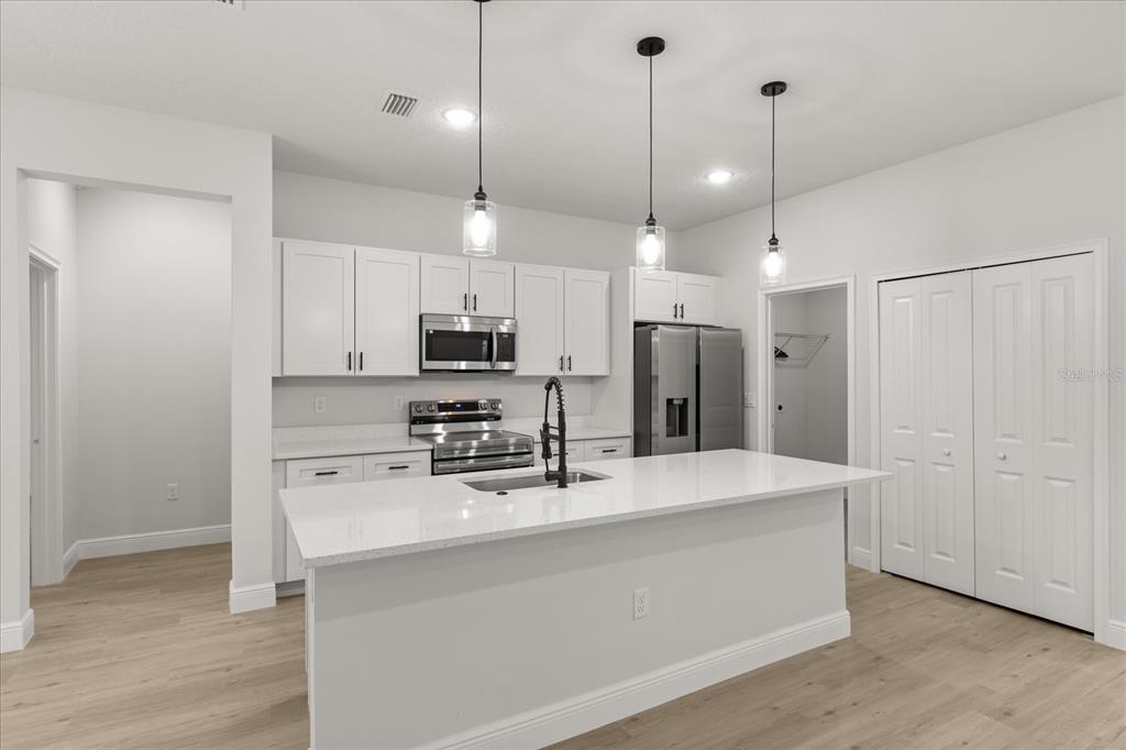 6211 Southwest 144th Street Road Ocala, FL 34473 - Photo 18 of 39 Gallery Image 18