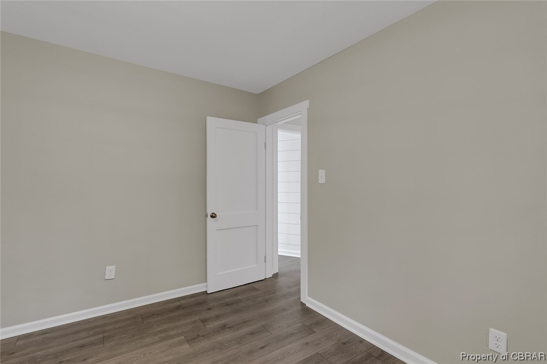 810 Monarch Shores Road Kilmarnock, VA 22482 - Photo 37 of 41 Bedroom #3