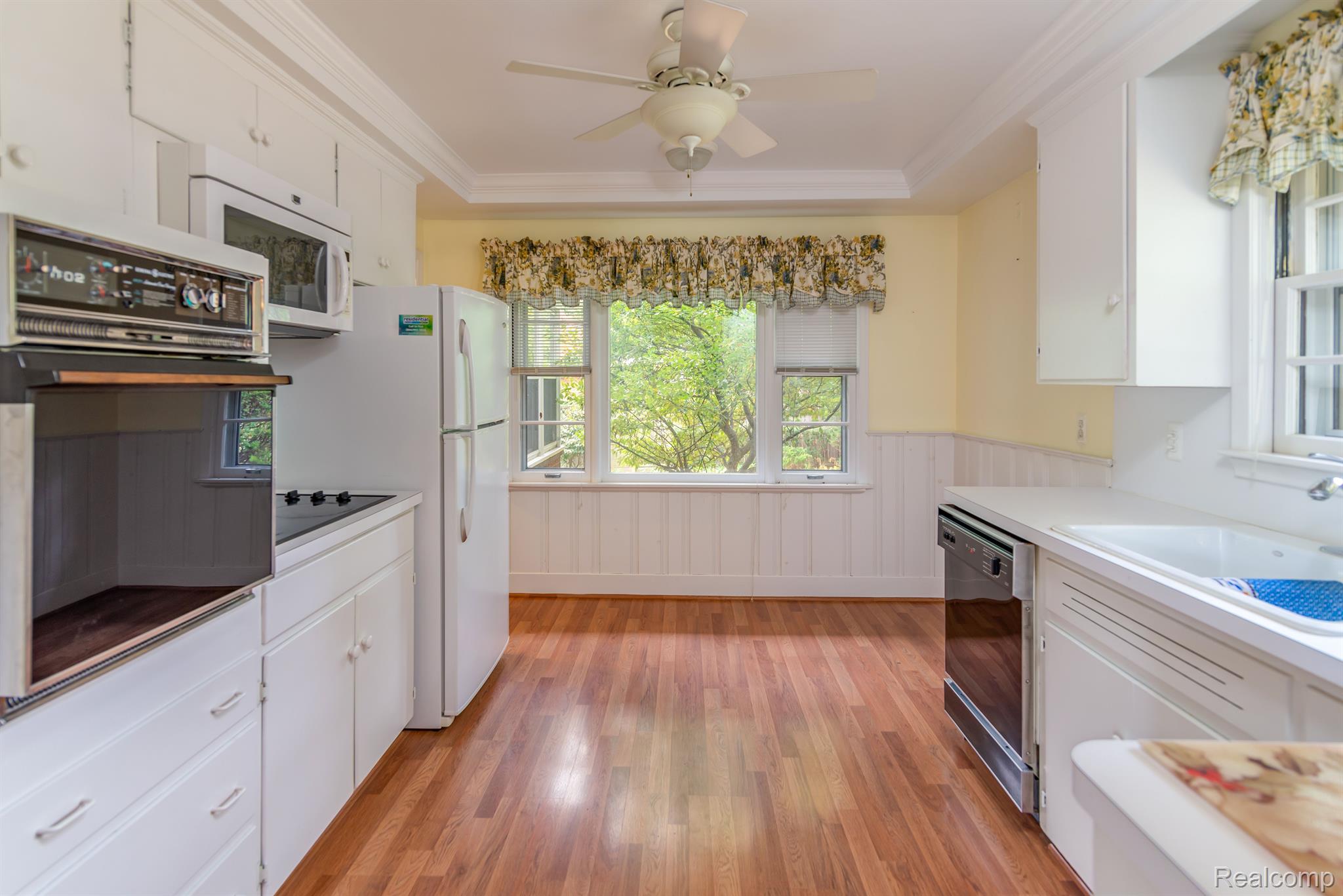 527 West Webster Road Royal Oak, MI 48073 - Photo 7 of 28 Gallery Image 7