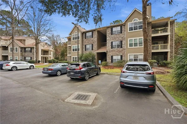 $204,500 | 12300 Apache Avenue, Unit 1208, Savannah, GA 31419