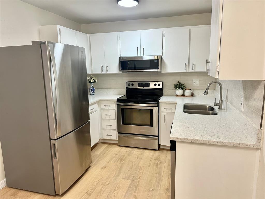 3451 Mexicali Street New Port Richey, FL 34655 - Photo 7 of 22