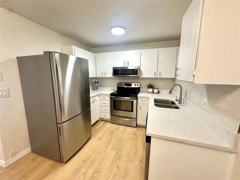 3451 Mexicali Street New Port Richey, FL 34655 - Photo 8 of 22