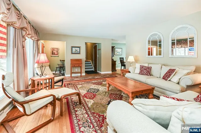 $699,911 | 45 Indian Road, Wayne, NJ 07470