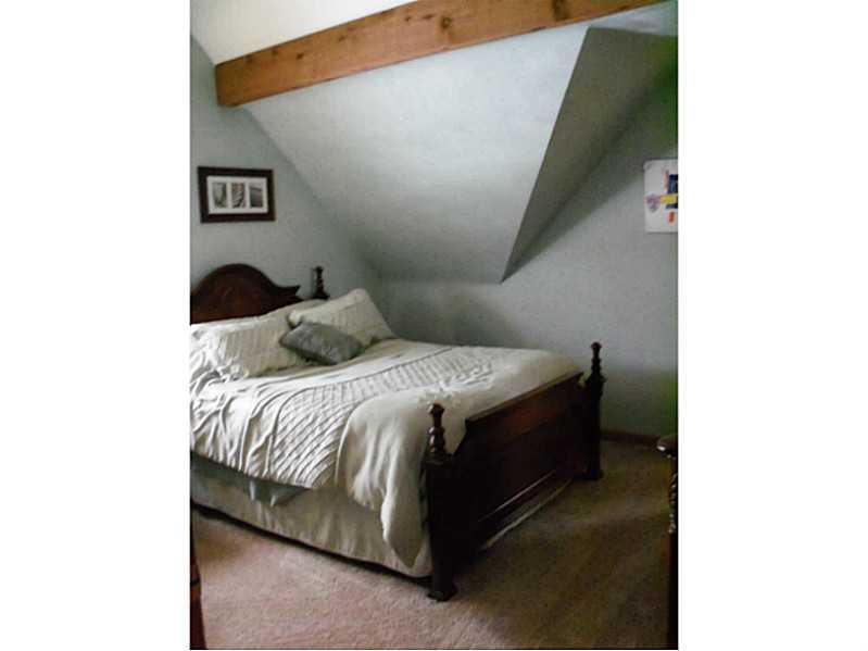 121 Rancindin Drive Butler, PA 16002 - Photo 16 of 25 Bedroom.