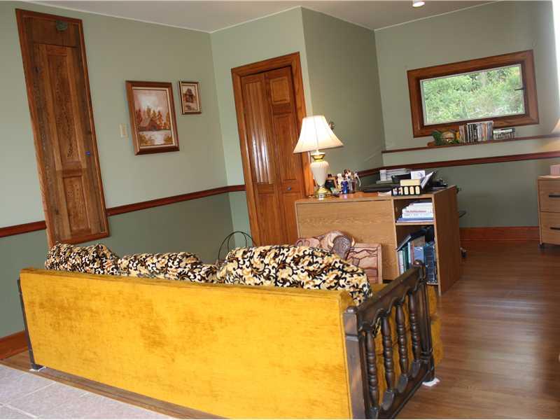 1857 Dime Road Vandergrift, PA 15690 - Photo 5 of 21 Family Room.