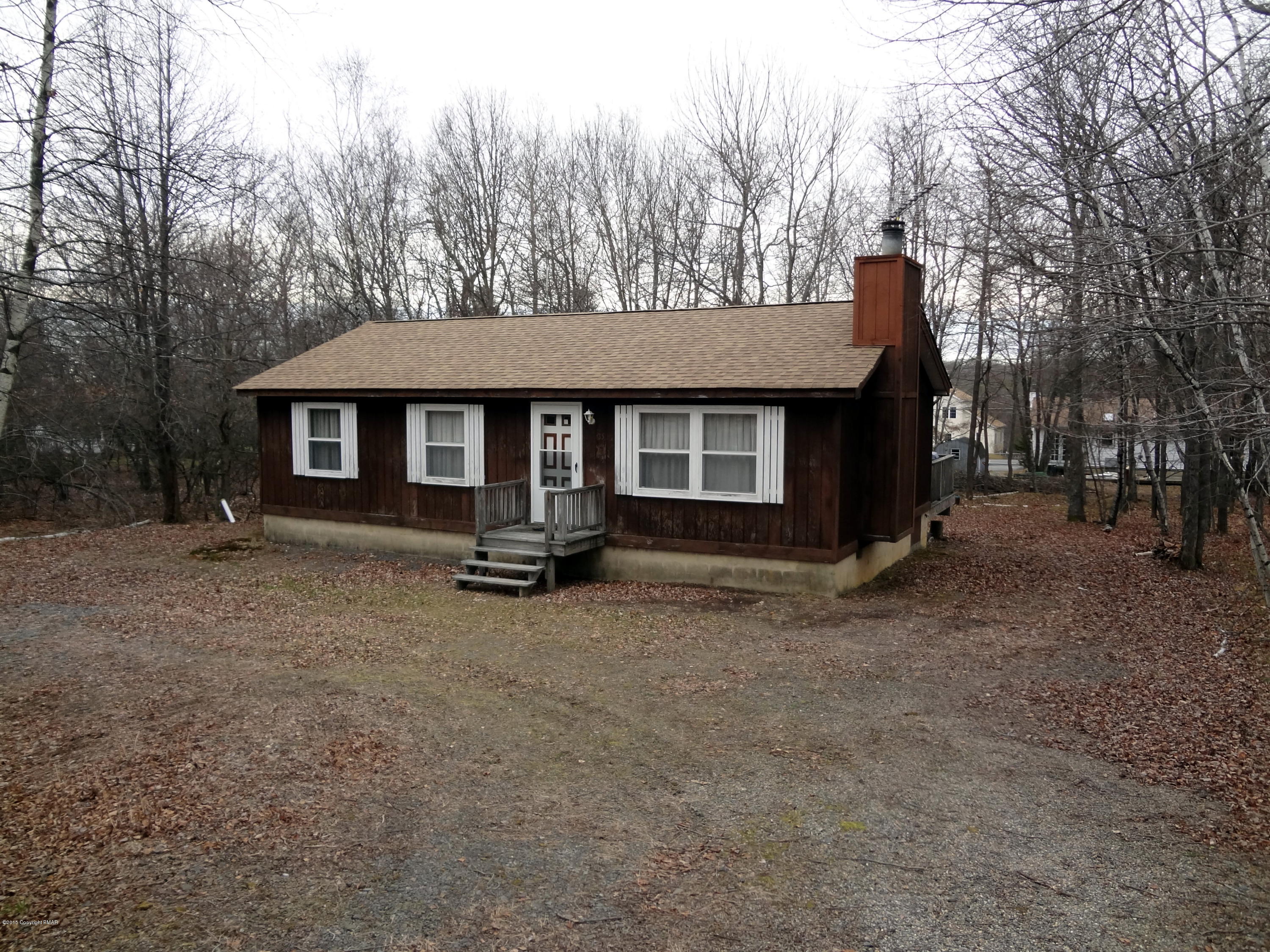 35 Shortridge Road Albrightsville, PA 18210 - Photo 1 of 27 a view of a house with a tree and wooden fence