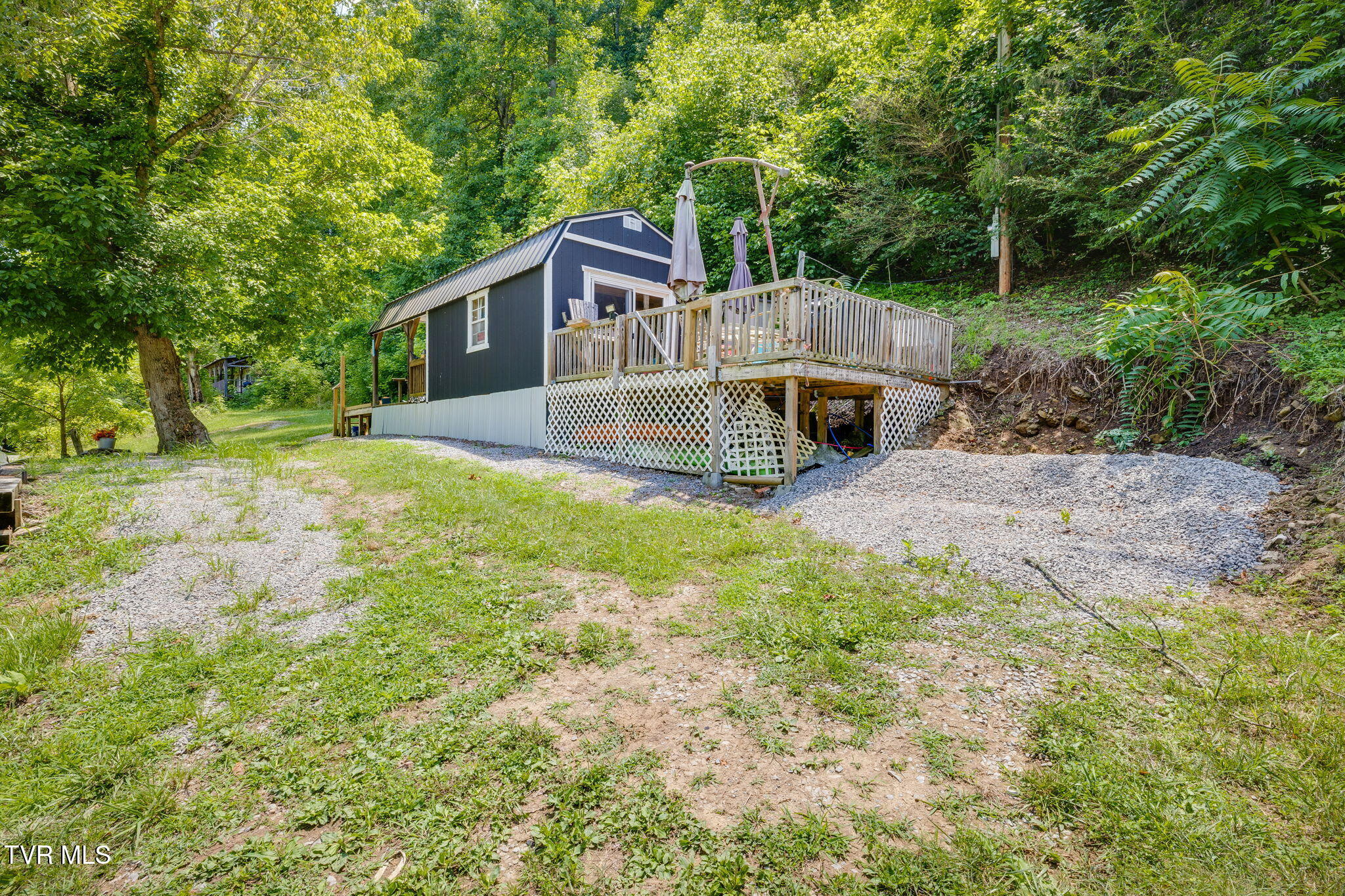 0 Waters Edge Road Duffield, VA 24244 - Photo 2 of 25 002
