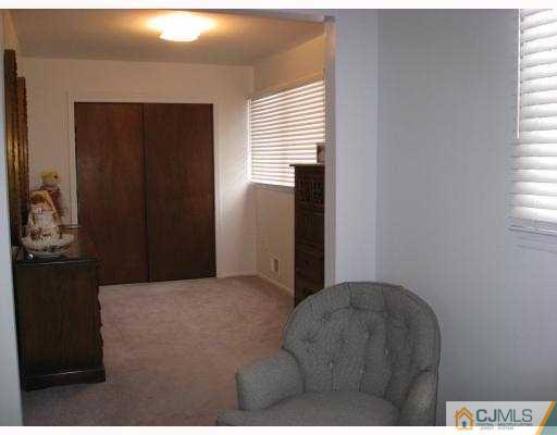 19 Woodmere Road North Brunswick, NJ 08902 - Photo 9 of 9 Gallery Image 9