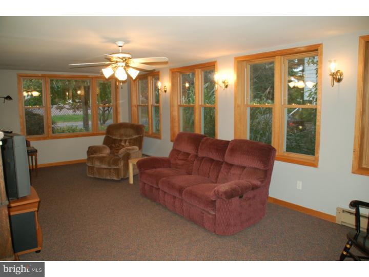 288 Davisville Road Warminster, PA 18974 - Photo 19 of 23 Sun Room