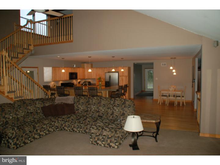 288 Davisville Road Warminster, PA 18974 - Photo 8 of 23 Family Room