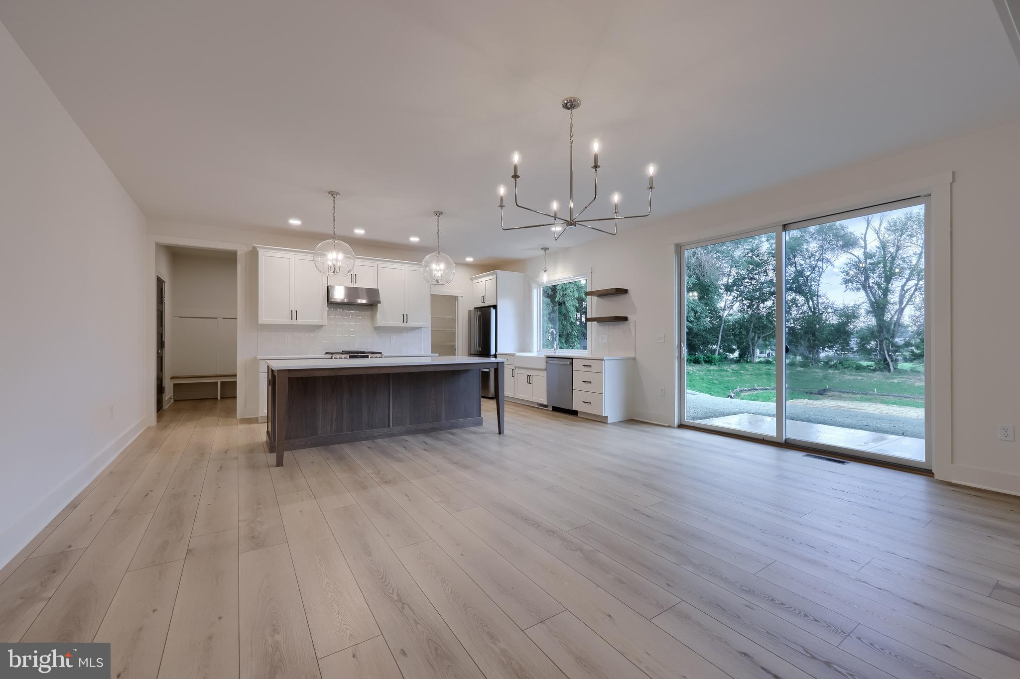 965 Royal Road Annville, PA 17003 - Photo 13 of 41 Dining area and Kitchen